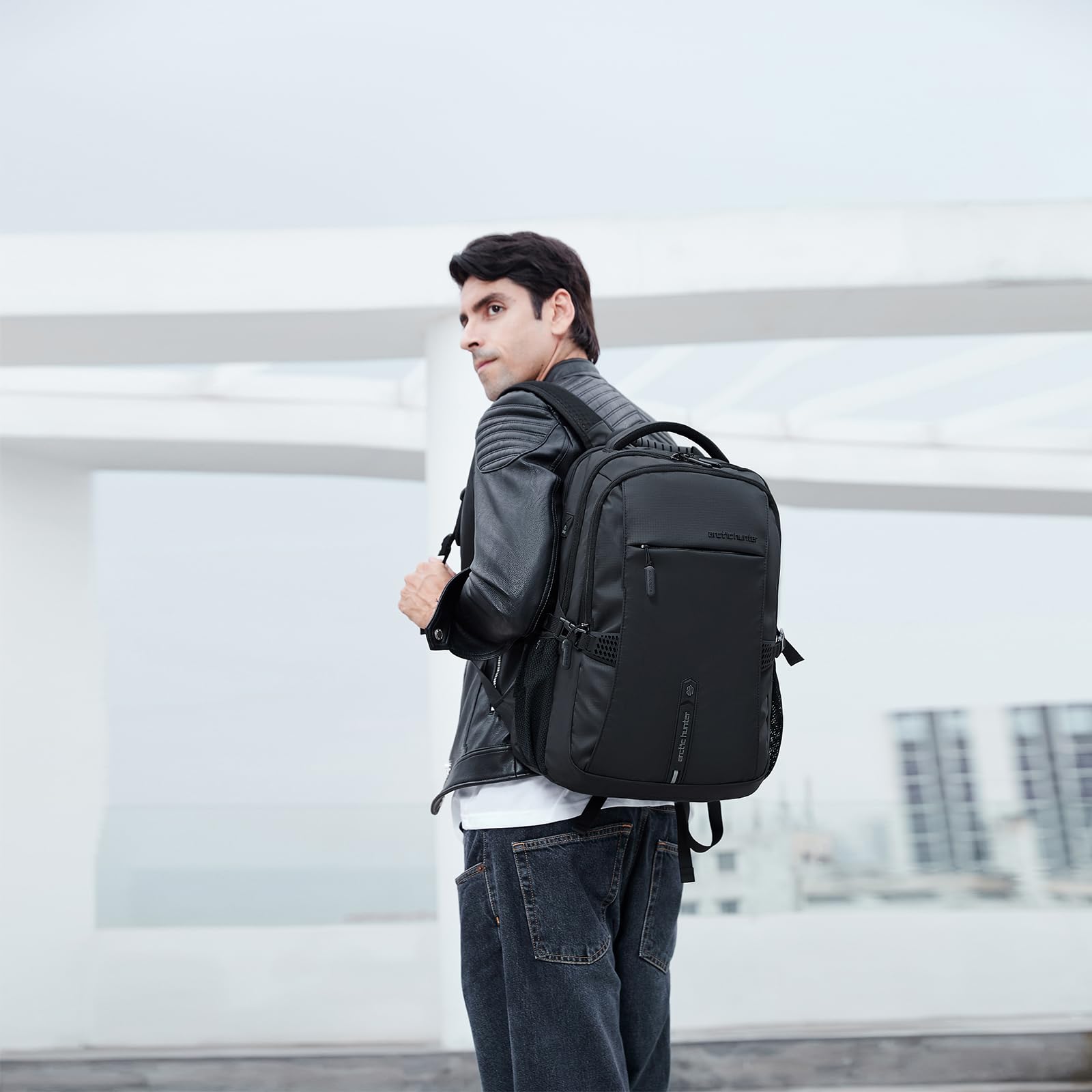 ARCTIC HUNTER AH Business Laptop Backpack for Men Work Commuting, 30L Large Travel Carry On Backpack Flight Approved for Airplane, Professional College Backpacks Casual Daypack Black